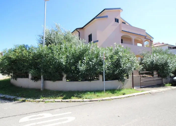 In 10 Apartament *